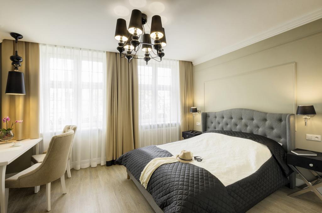 Apartamenty Aurora กดัญสก์ ภายนอก รูปภาพ